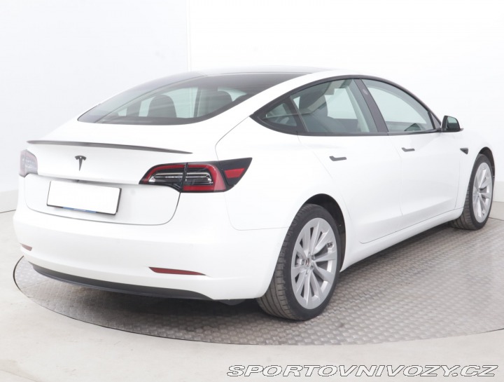 Tesla Model 3 Std Range Plus LFP 2021
