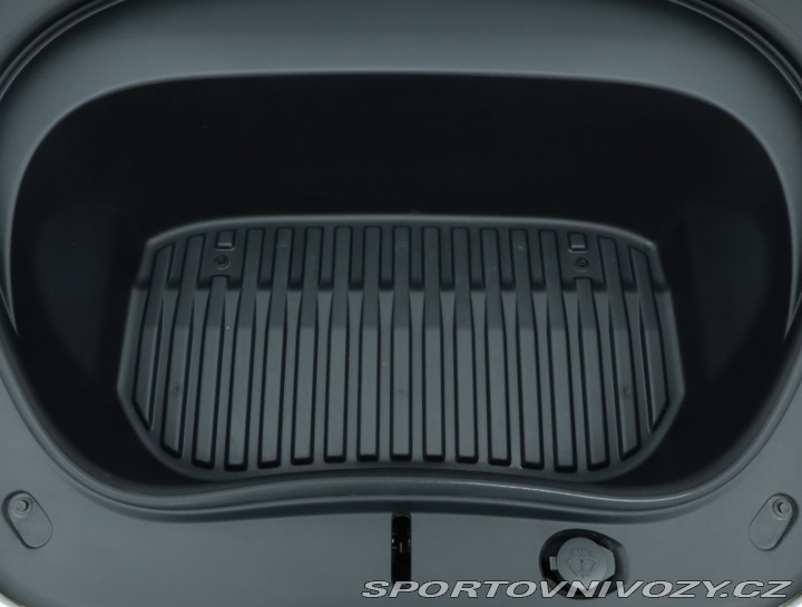 Tesla Model 3 Long Range 4WD 79kWh 2024