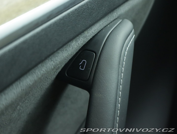 Tesla Model Y Long Range AWD 79kWh 2022