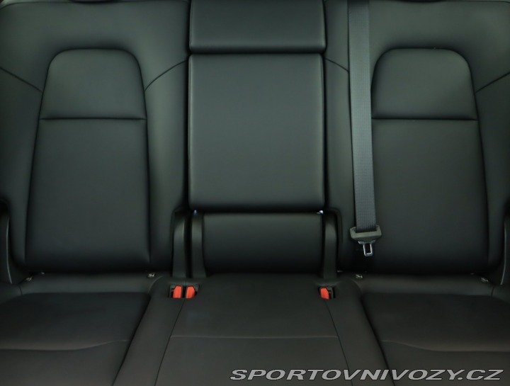 Tesla Model Y Long Range AWD 79kWh 2024