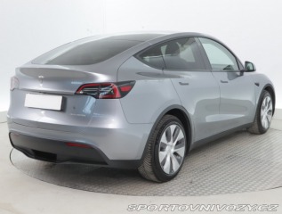 Tesla Model Y Long Range AWD 79kWh 2024