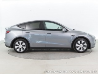 Tesla Model Y Long Range AWD 79kWh 2024
