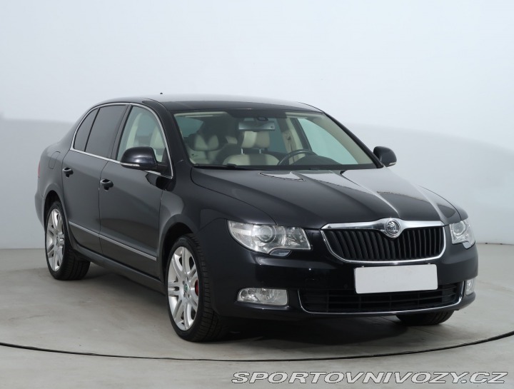 Škoda Superb Elegance 3.6 FSI V6 2011