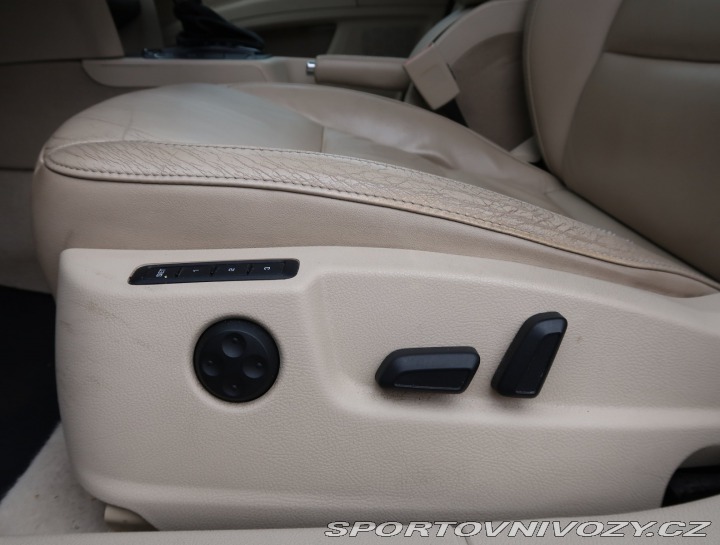 Škoda Superb Elegance 3.6 FSI V6 2011