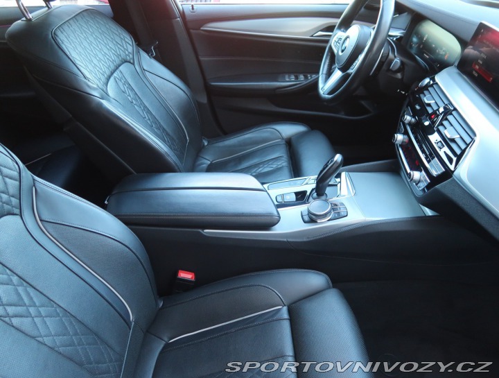 BMW 5 Individual 540i xDrive 2019