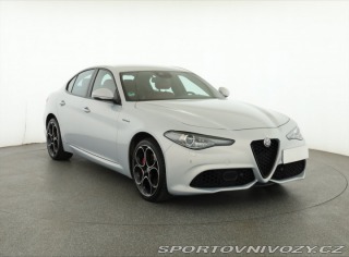 Alfa Romeo Giulia 2.0 Turbo 2021