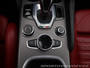 Alfa Romeo Giulia 2.0 Turbo 2021