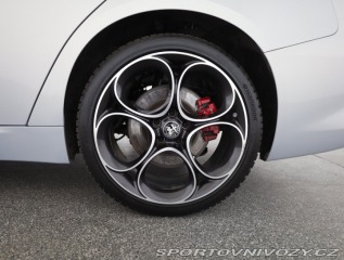 Alfa Romeo Giulia 2.0 Turbo 2021