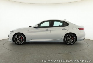 Alfa Romeo Giulia 2.0 Turbo 2021