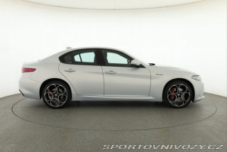 Alfa Romeo Giulia 2.0 Turbo 2021