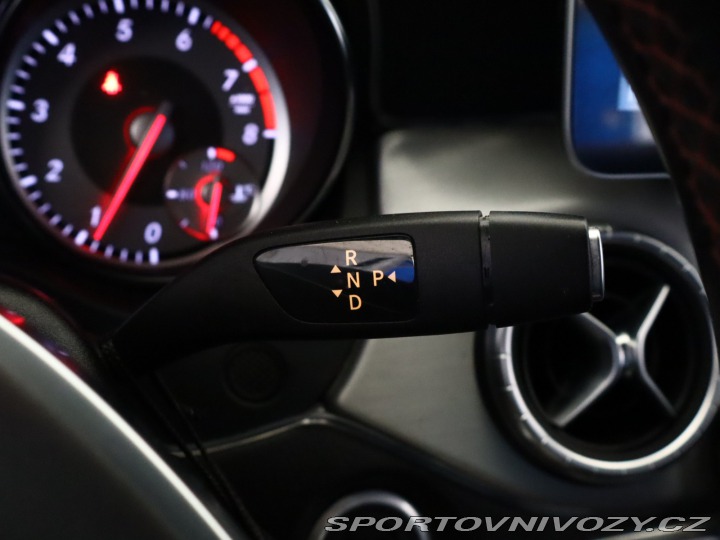 Mercedes-Benz CLA AMG Paket 180 2014