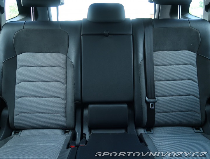 Volkswagen Ostatní modely Tiguan Allspace R-Line 2.0 BiTDI 2018