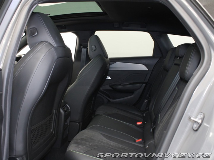 Peugeot 308 1,6 PHEV 225k. GT Výprode 2024