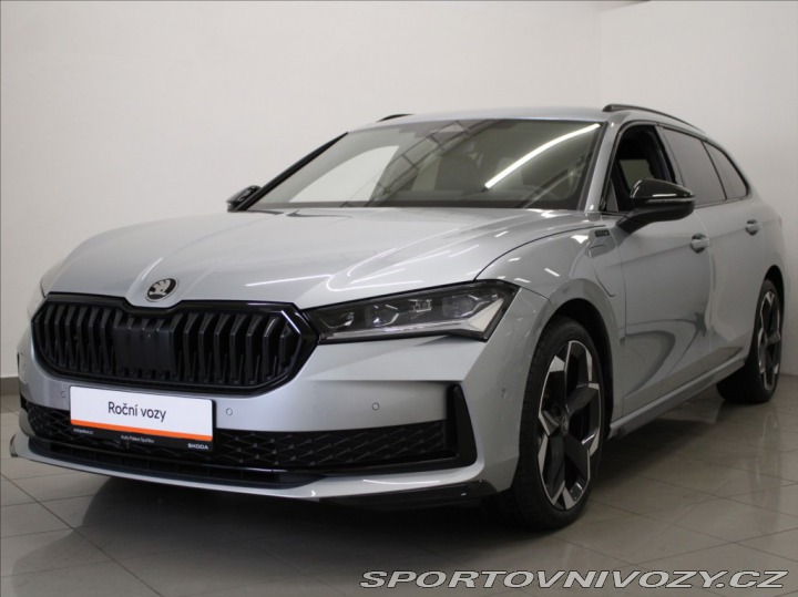 Škoda Superb 1,5 PHEV 204k.SportLine 5 2025