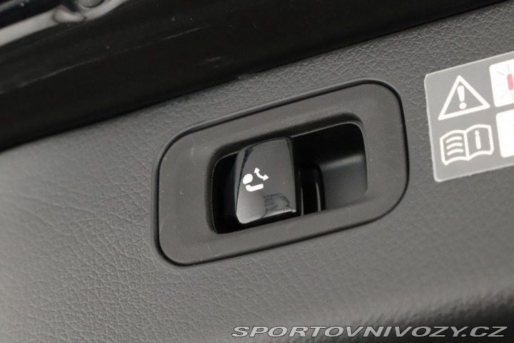 Mercedes-Benz C AMG Paket C 300 4MATIC 2023