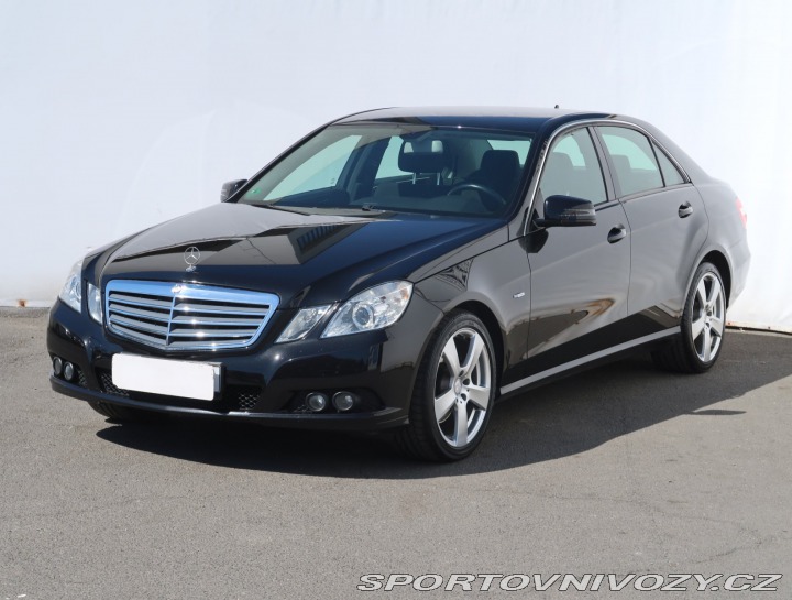 Mercedes-Benz E E 350 CGI 2010