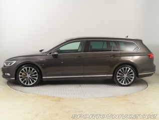 Volkswagen Ostatní modely Passat Highline 2.0 BiTDI 2016