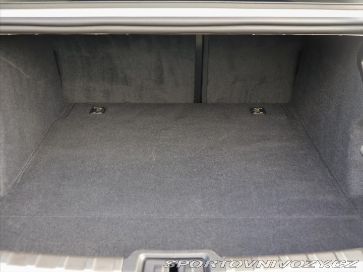 Porsche Taycan Turbo 460kW DPH CZ 2020