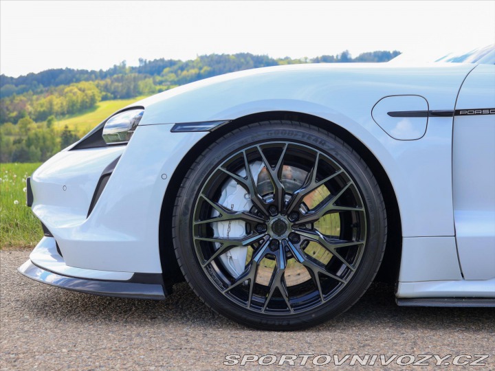 Porsche Taycan Turbo 460kW DPH CZ 2020