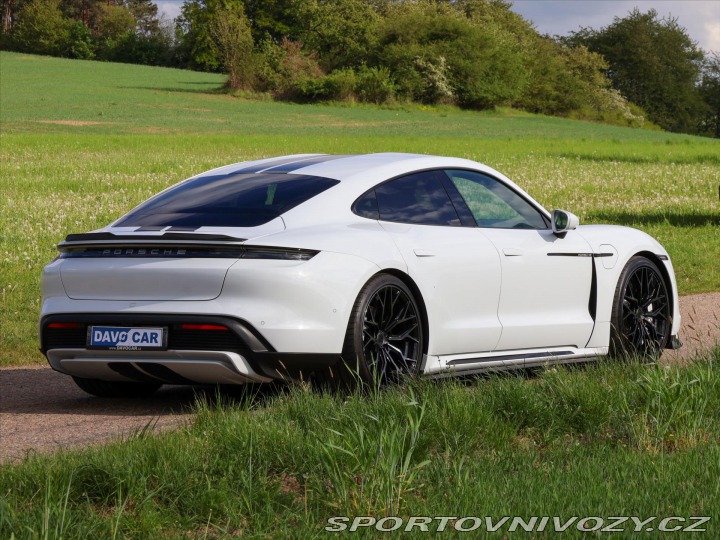 Porsche Taycan Turbo 460kW DPH CZ 2020