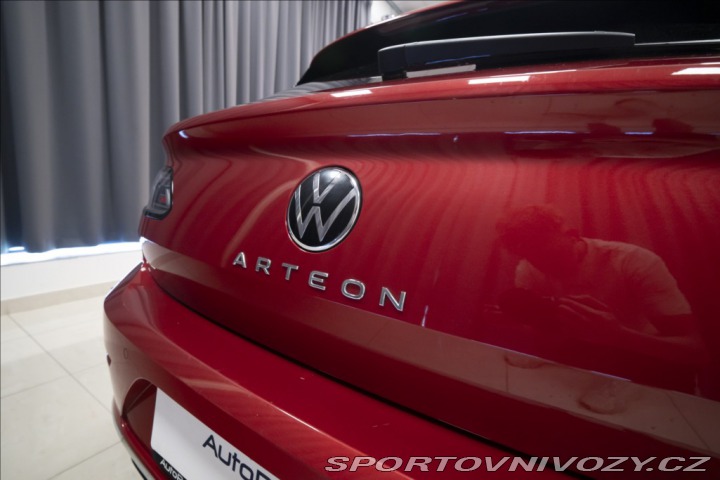 Volkswagen Arteon 2,0 TDI DSG R-LINE 1. MAJ 2022