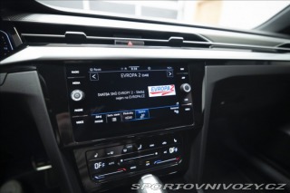 Volkswagen Arteon 2,0 TDI DSG R-LINE 1. MAJ 2022