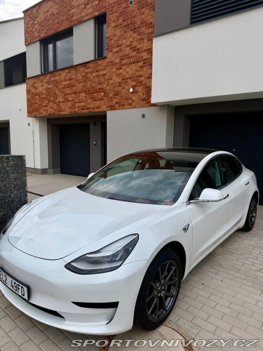 Tesla Model 3 Standard Range Plus – Zár 2019