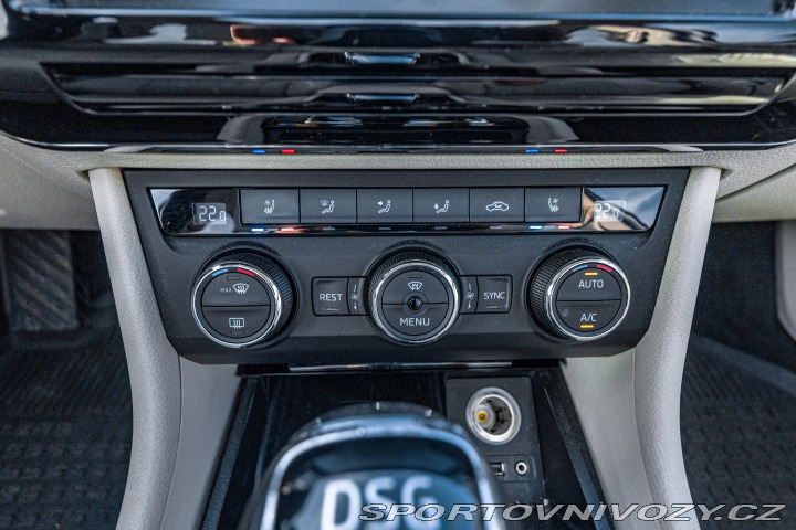 Škoda Superb Combi 2.0 TSI 4x4 L&K DSG 2016