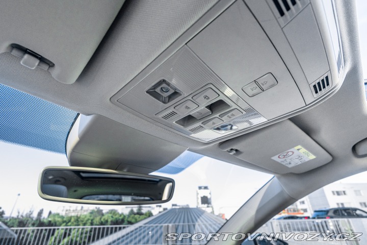 Škoda Superb Combi 2.0 TSI 4x4 L&K DSG 2016