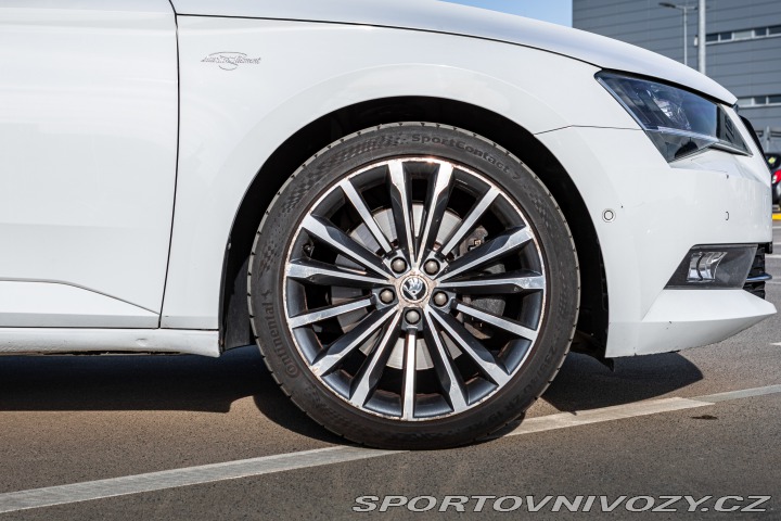 Škoda Superb Combi 2.0 TSI 4x4 L&K DSG 2016