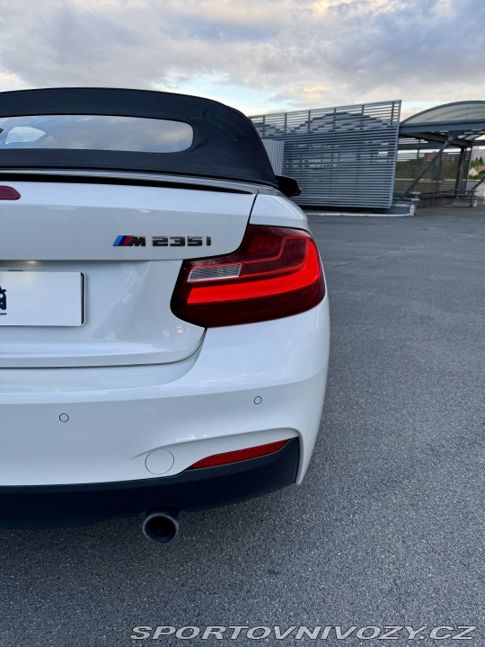 BMW 2 m235i AT RWD 2015