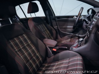 Volkswagen Golf GTI 2012