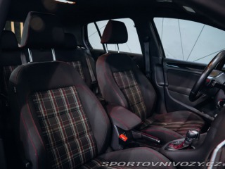 Volkswagen Golf GTI 2012