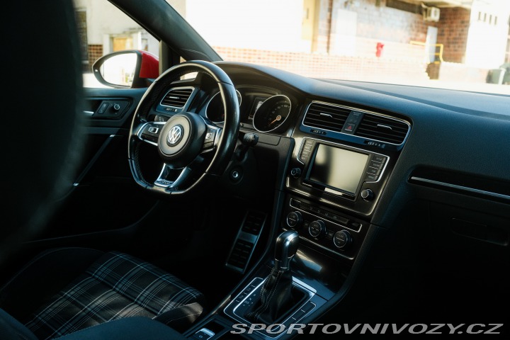 Volkswagen Golf 2.0 TDI GTD DSG / 152kW 2017