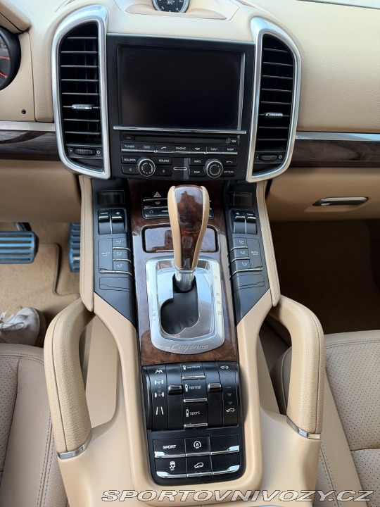 Porsche Cayenne S 4.8l V8 2011