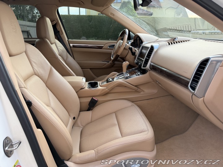 Porsche Cayenne S 4.8l V8 2011