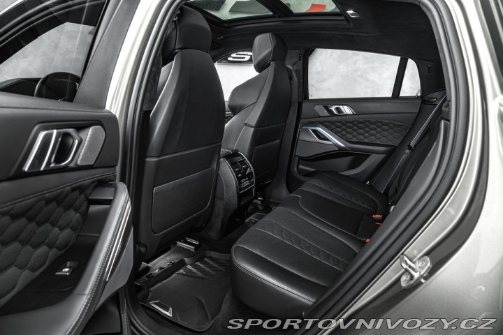 BMW X6 competition Laser Masáže 2022