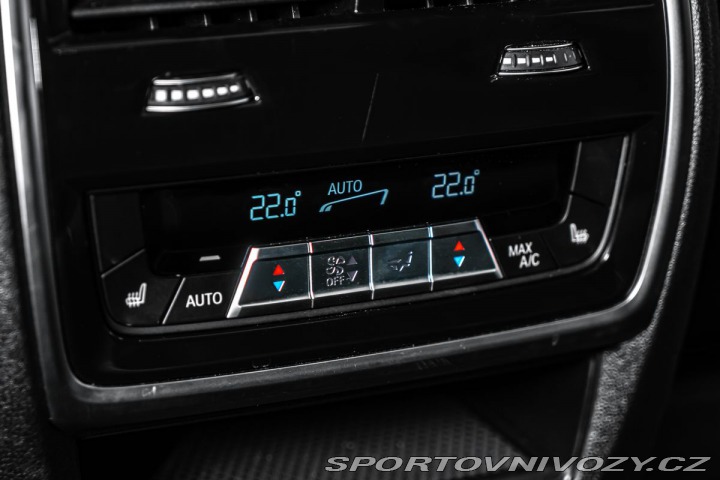 BMW X6 competition Laser Masáže 2022