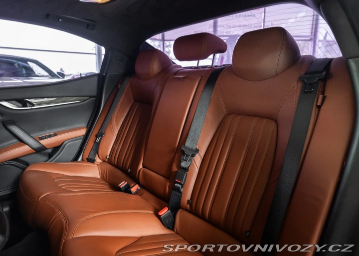 Maserati Ghibli S Q4 2015