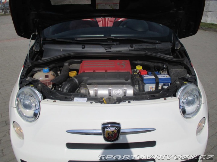 Abarth 500 1,4 T-Jet M 99kw TOP 2sad 2011