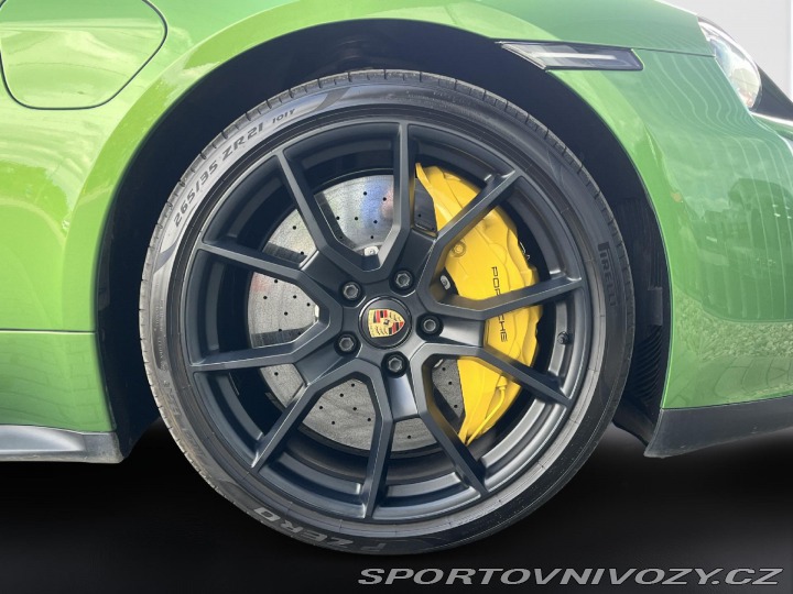 Porsche Taycan GTS Sport Turismo 2022