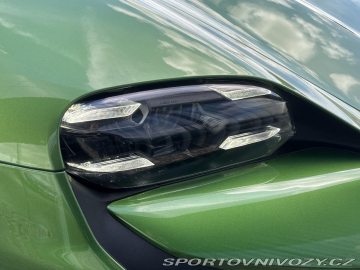 Porsche Taycan GTS Sport Turismo 2022
