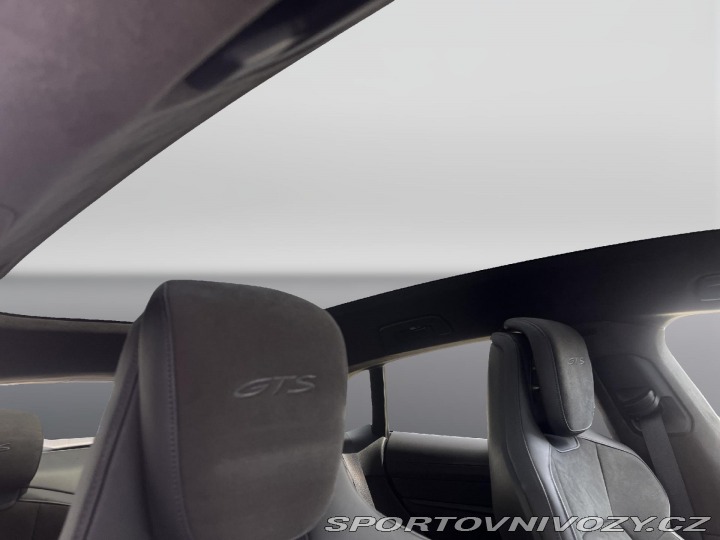 Porsche Taycan GTS Sport Turismo 2022