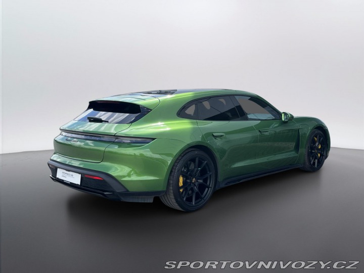 Porsche Taycan GTS Sport Turismo 2022