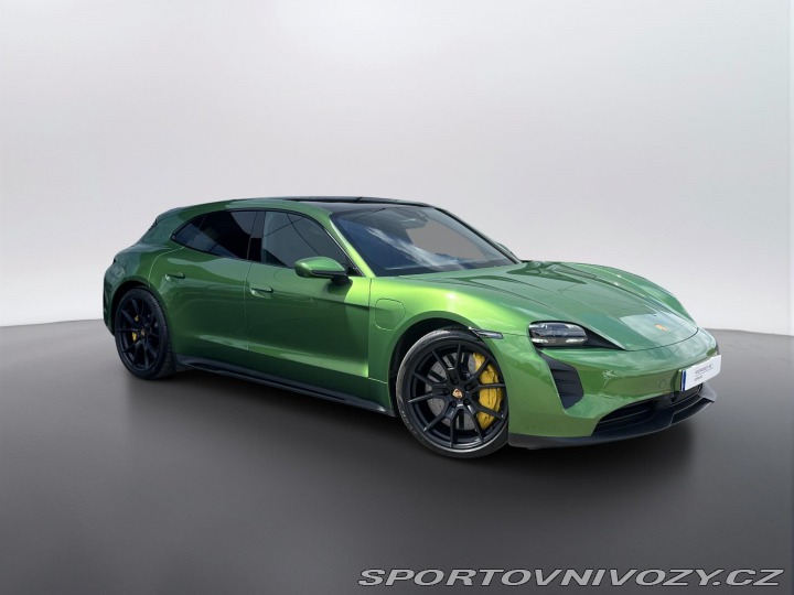 Porsche Taycan GTS Sport Turismo 2022
