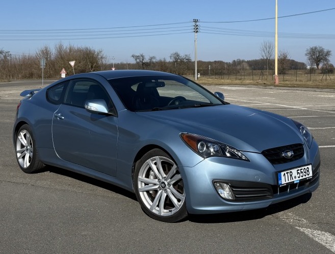 Hyundai Genesis Coupé 