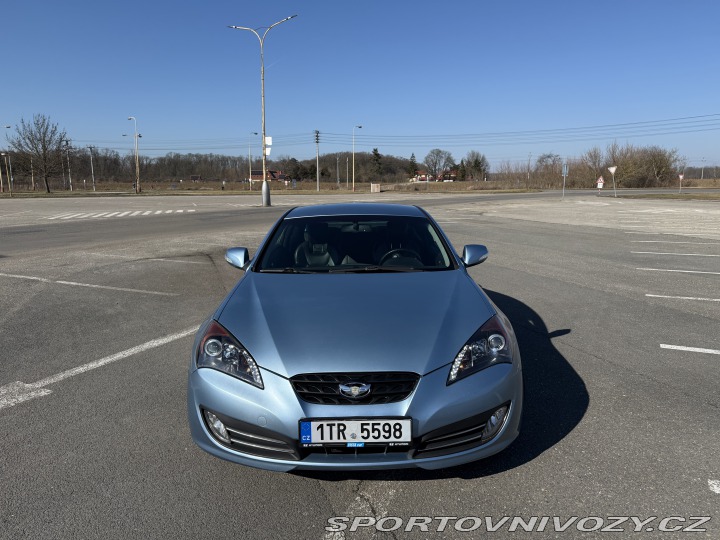 Hyundai Genesis Coupé  2012