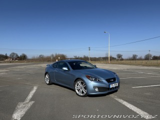 Hyundai Genesis Coupé 2012
