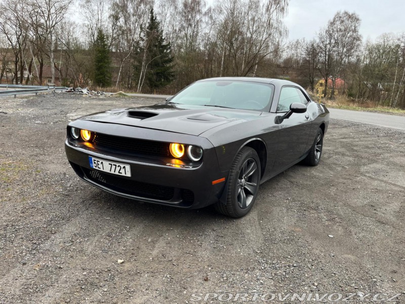 Dodge Challenger