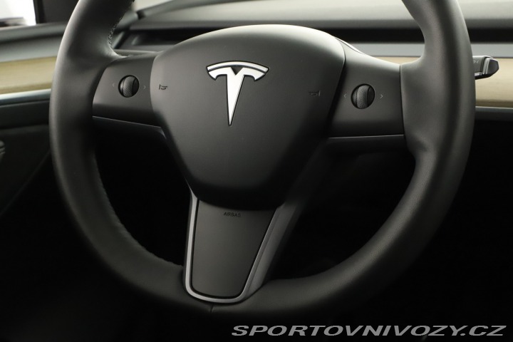 Tesla Model Y Long Range AWD 79kWh 2022